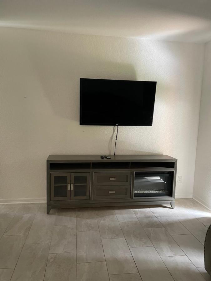 Villa Serene Family Friendly Townhouse In The Wonderful Regal Palms *