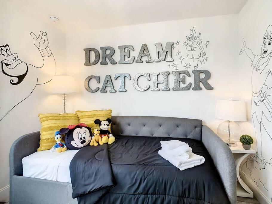 Holiday home Luxurious Near With Amenities