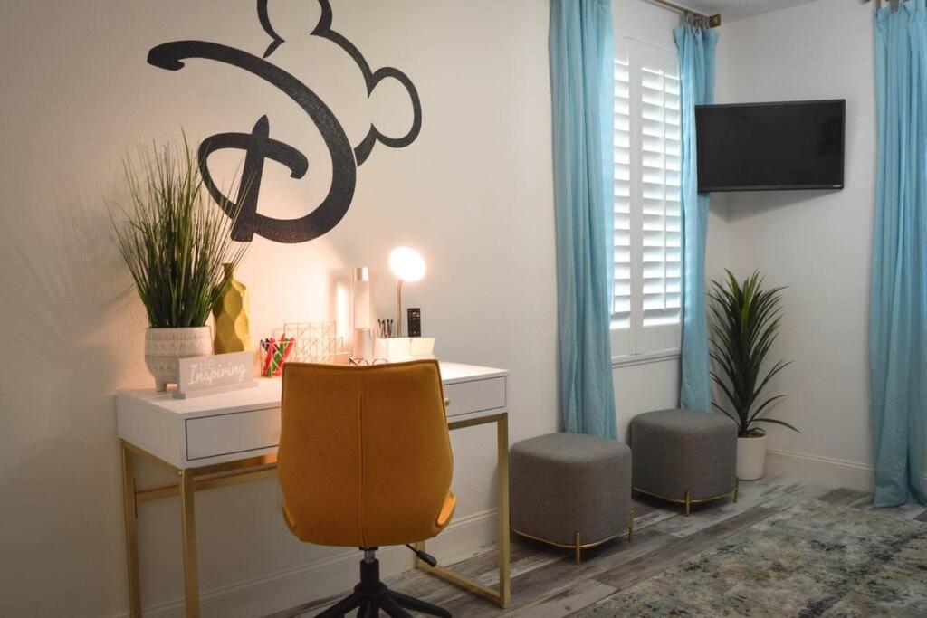 Holiday home Luxurious Near With Amenities