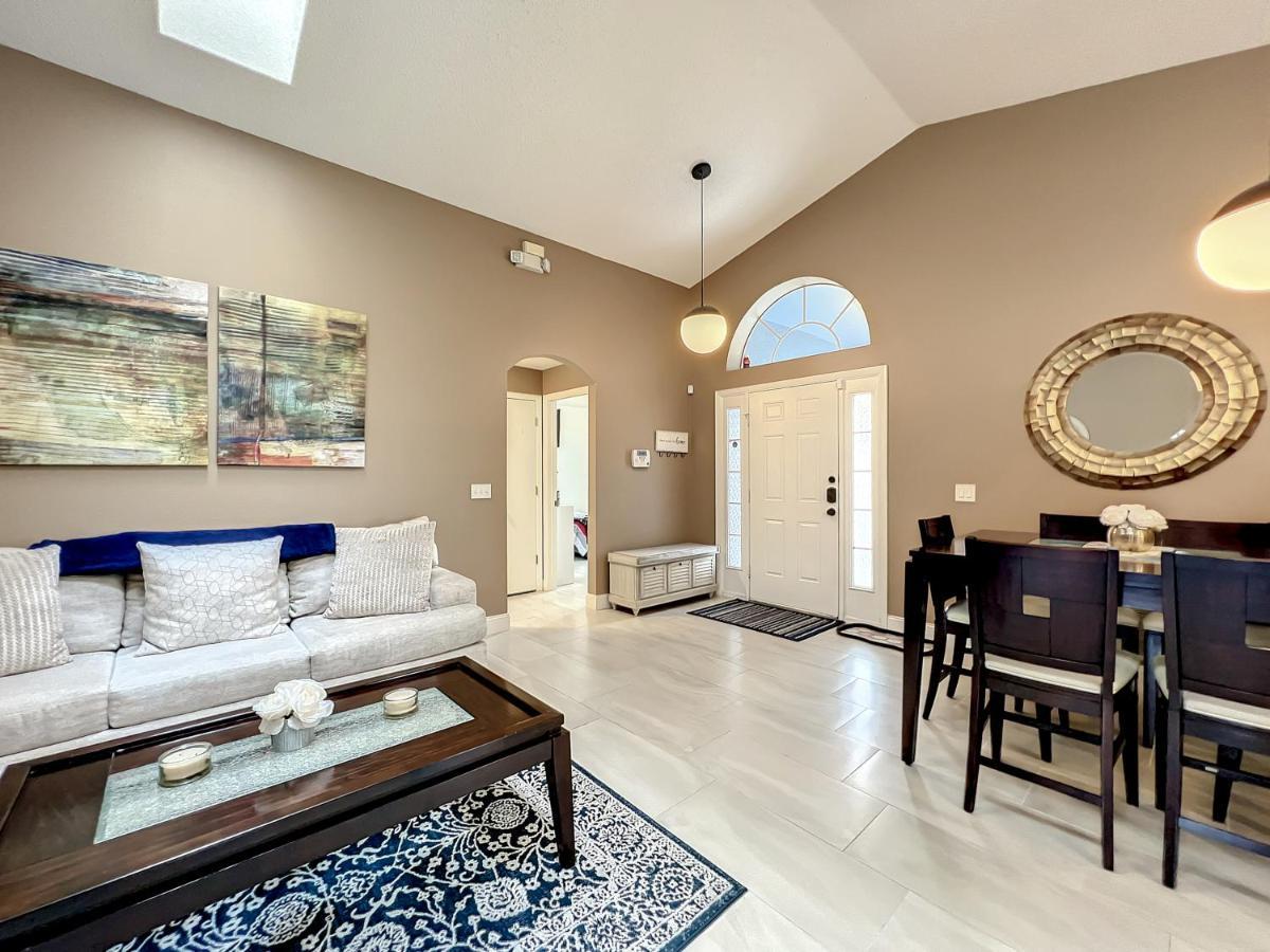 Holiday home Gorgeous Pool Near Disney - 2024 Specials! *