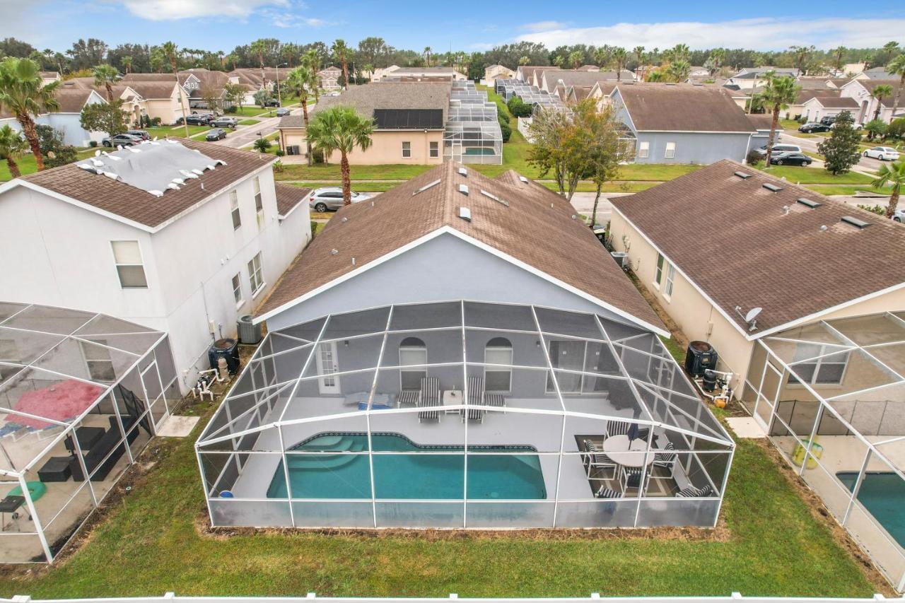 Gorgeous Pool Near Disney - 2024 Specials! Holiday home Davenport