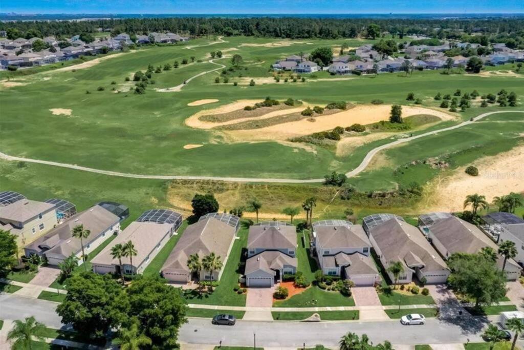 Holiday home 5 Bedroom Vacation With Private Pool Golf Pet Friendly