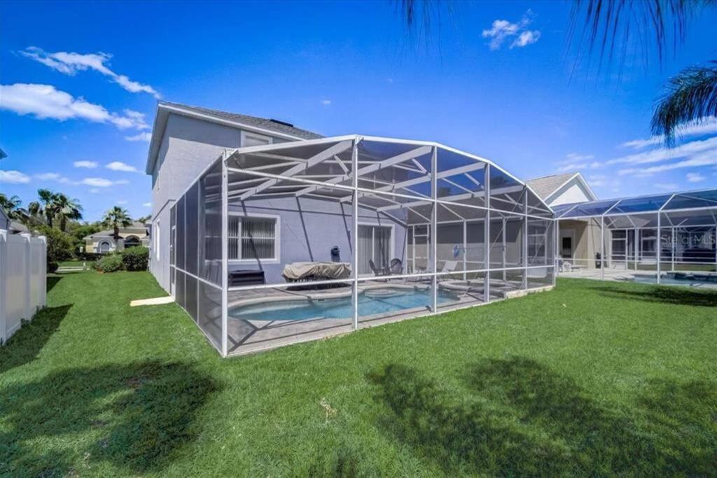 Holiday home 5 Bedroom Vacation With Private Pool Golf Pet Friendly