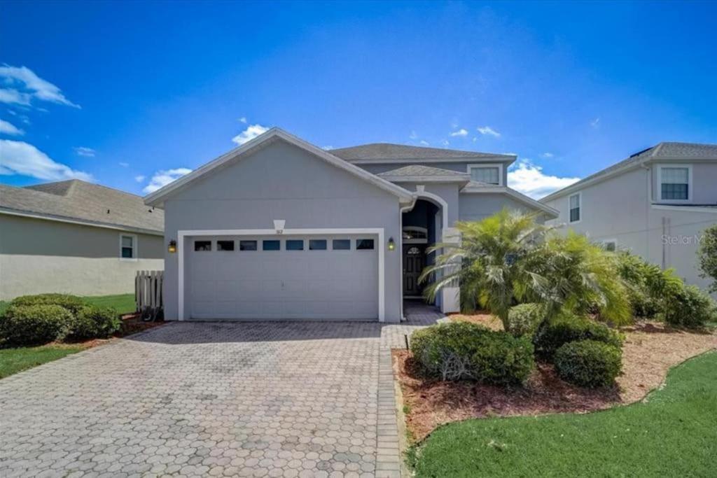 5 Bedroom Vacation With Private Pool Golf Pet Friendly Holiday home Davenport