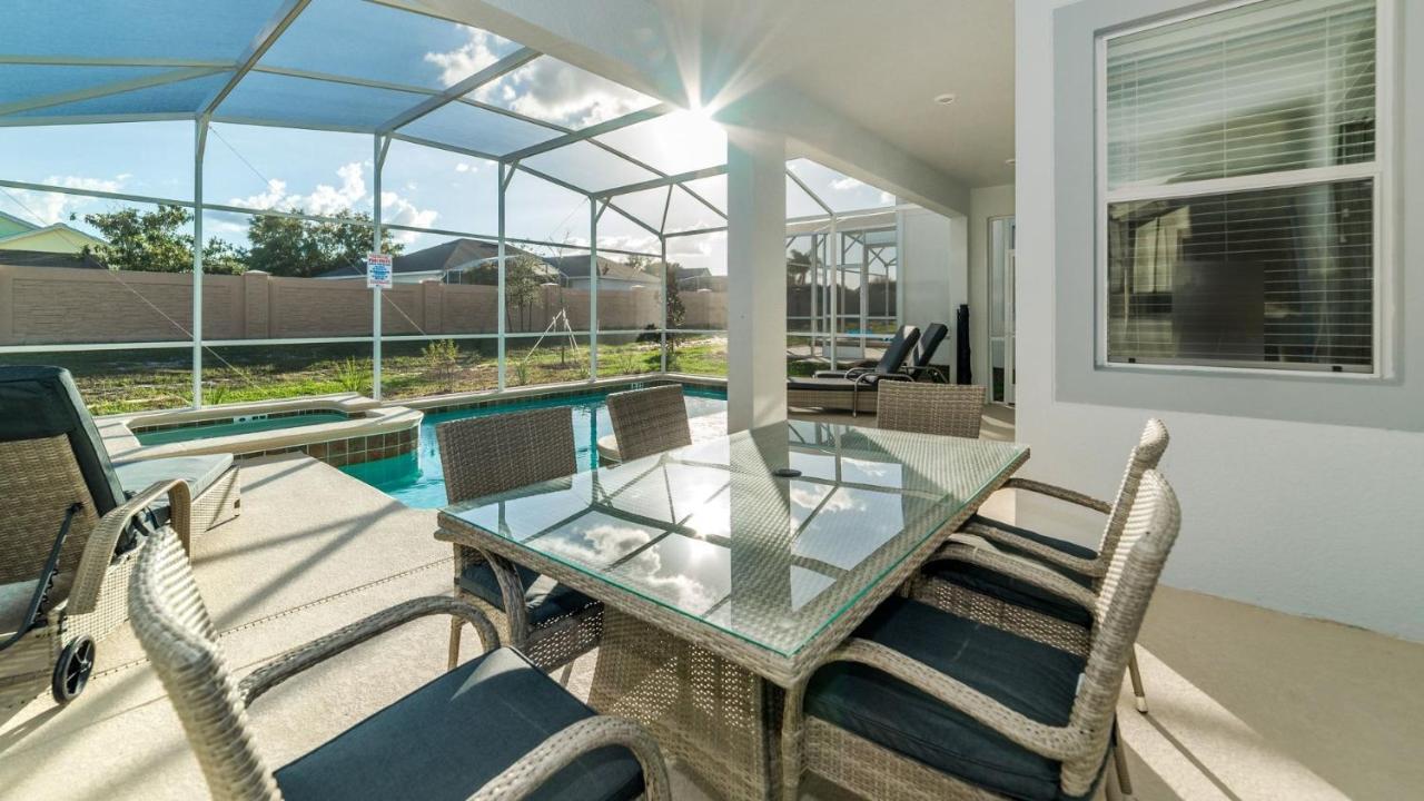 1638 Moon Valley Holiday home