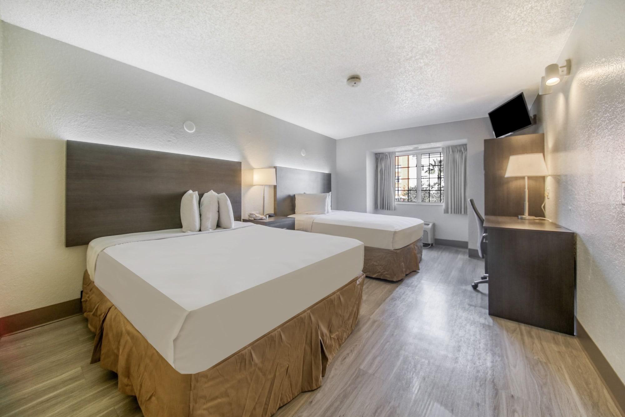 Baymont By Wyndham Orlando-international Dr-universal Blvd 2* Orlando