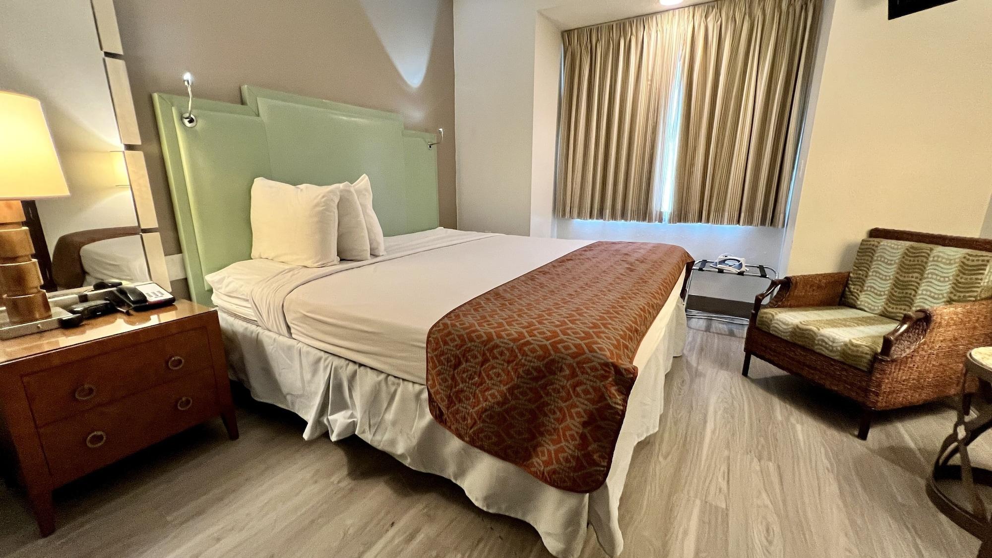 Hotel Baymont By Wyndham Orlando-international Dr-universal Blvd Orlando