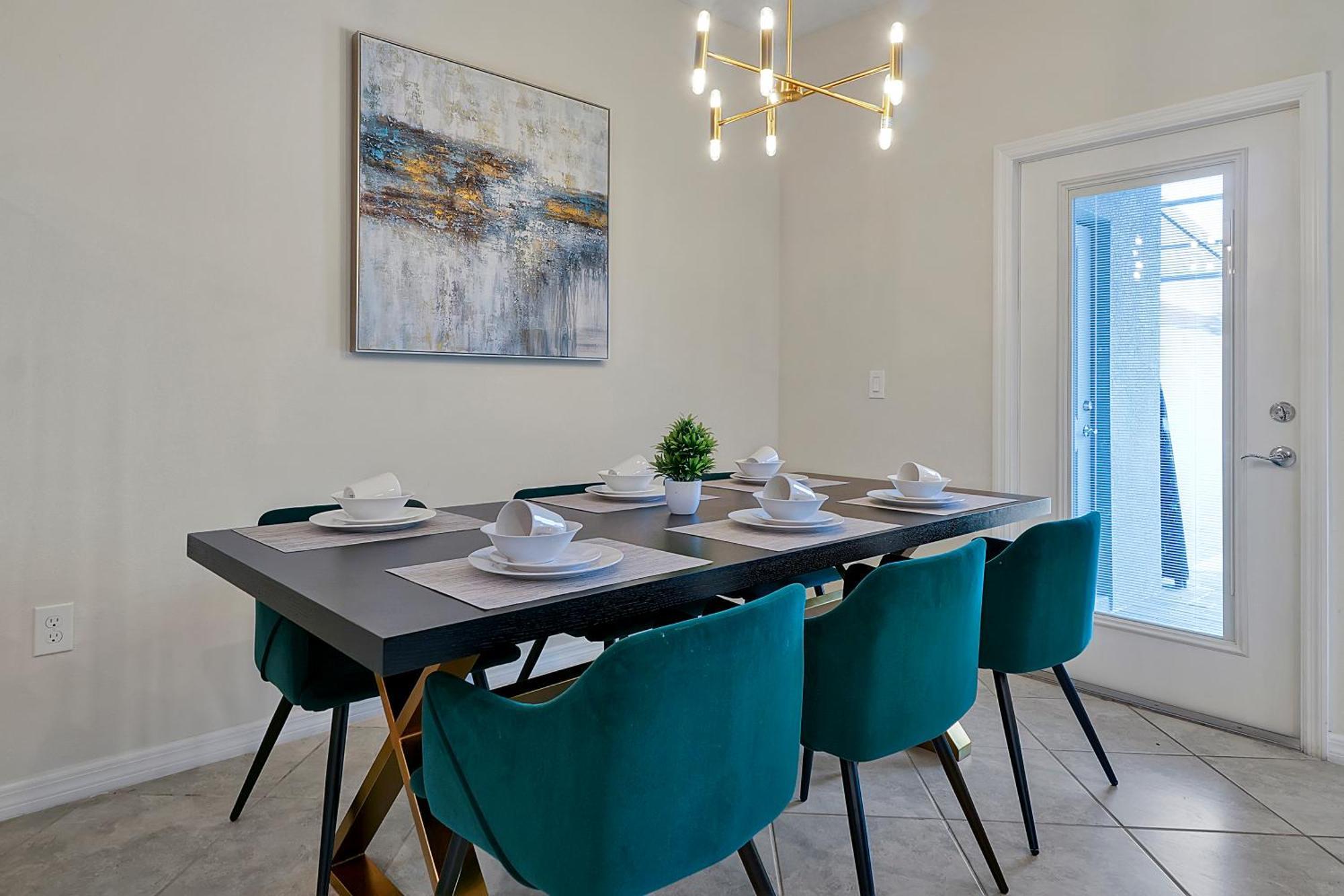 Soltera W/ Lazy River & Private Pool,min 2 *