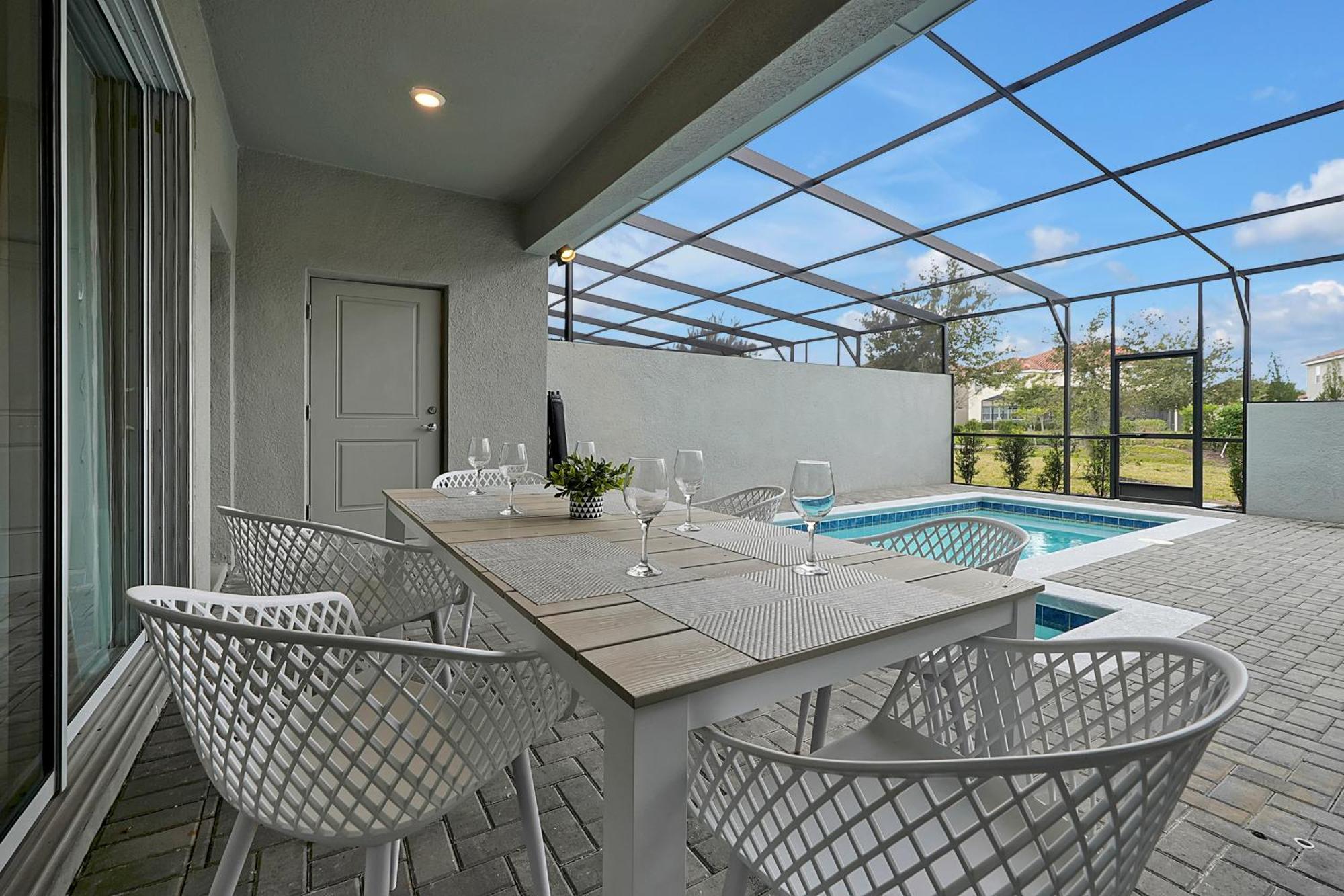 Soltera W/ Lazy River & Private Pool,min 2