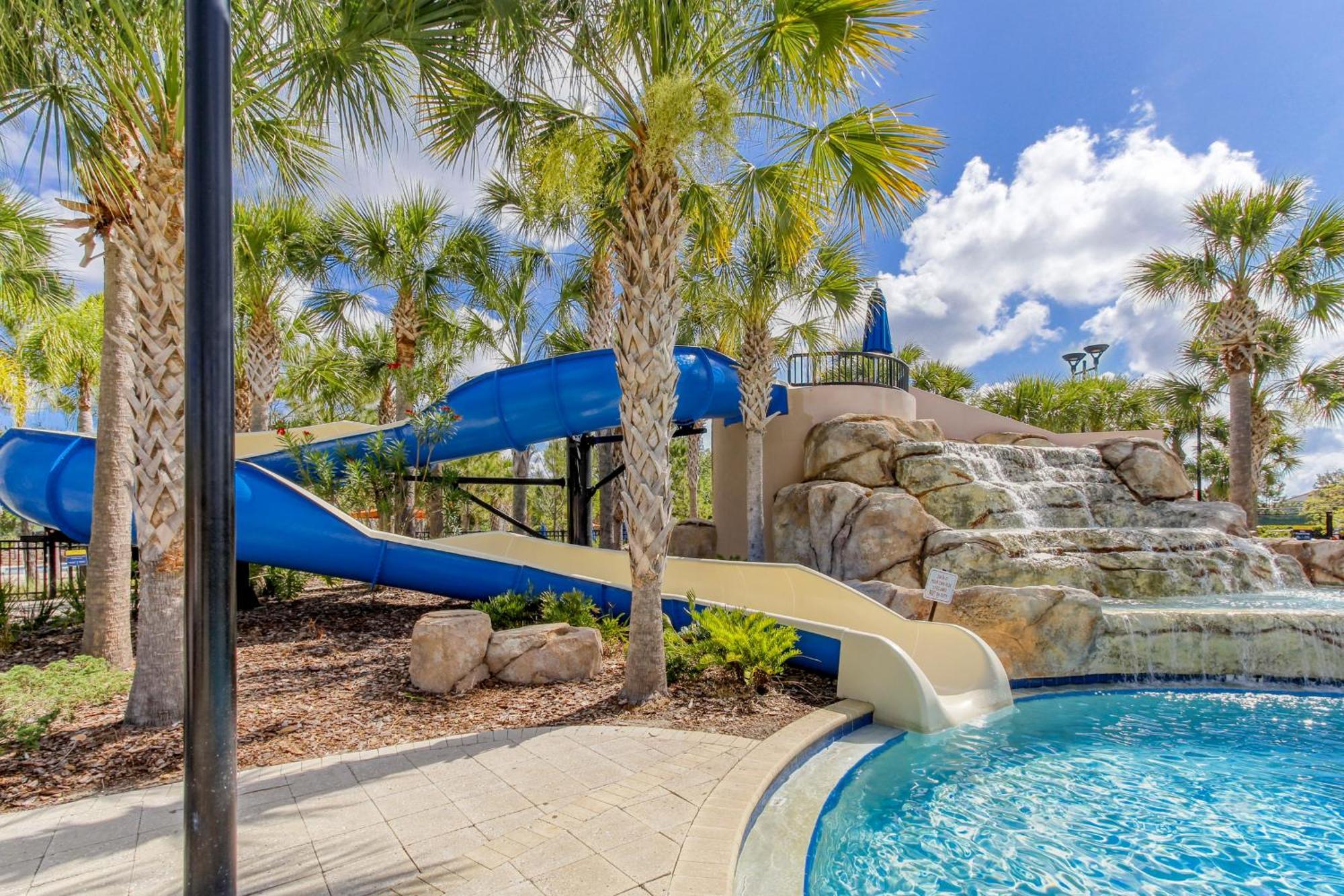 Soltera W/ Lazy River & Private Pool,min 2 Davenport