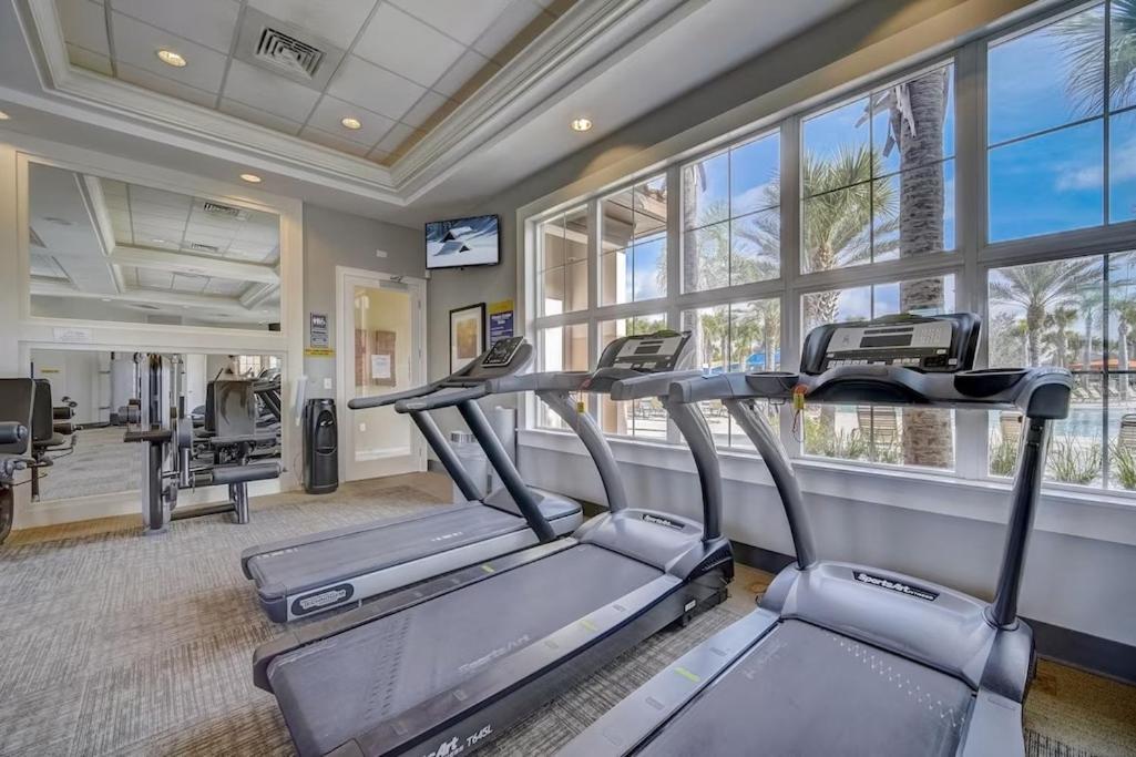 Marvelous With South Facing Pool And Themed Bedrooms Close To Villa Davenport