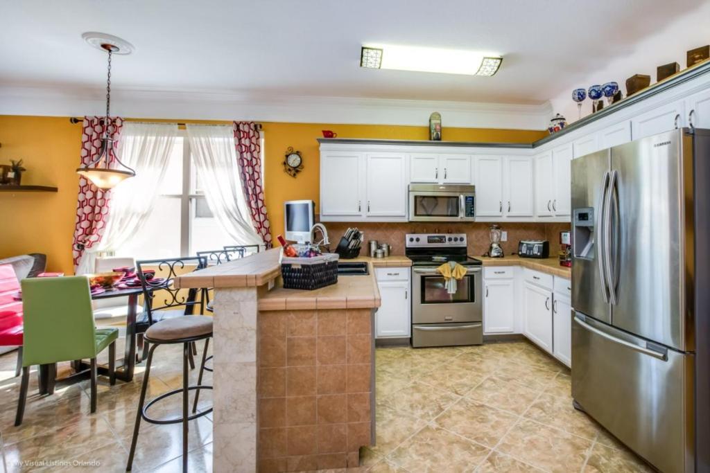 Holiday home Elegant Blue Escape Pool Retreat Davenport