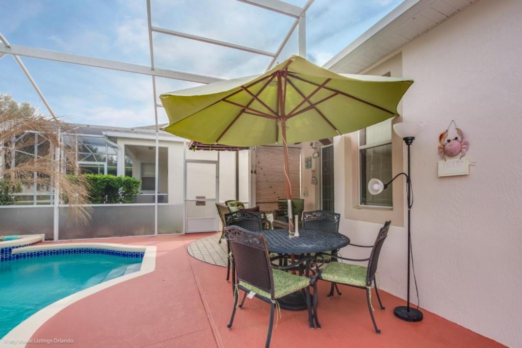 Holiday home Elegant Blue Escape Pool Retreat Davenport