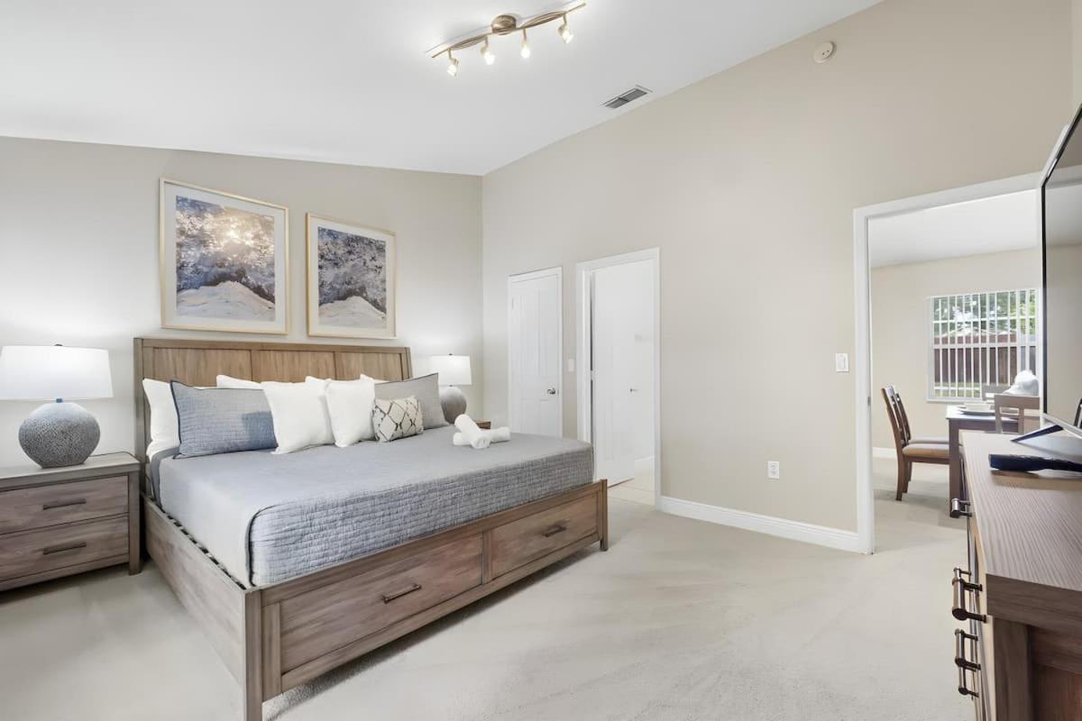 Villa Sunshine Retreat: W /pool & Close To