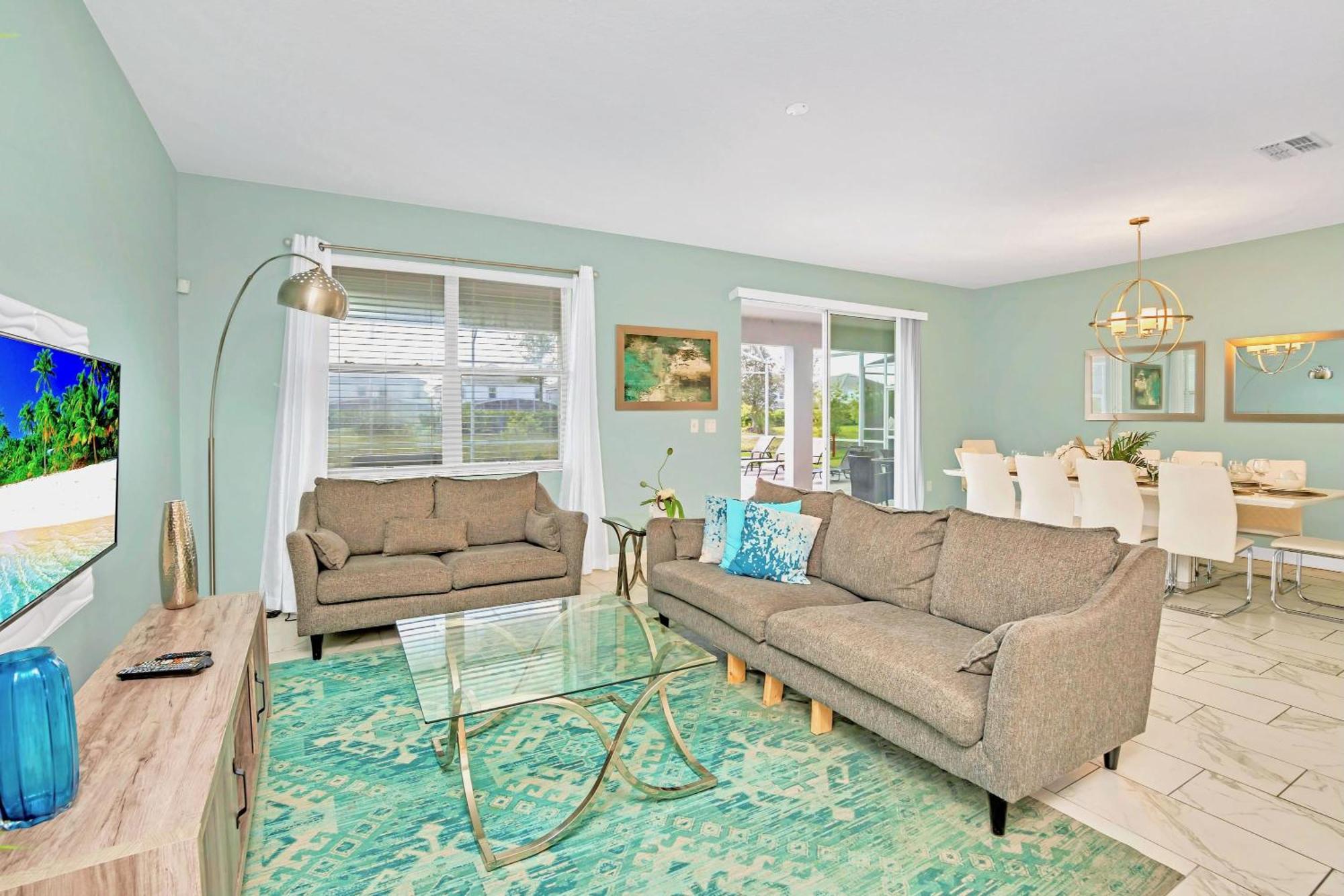 Stunning 8br With Bbq Pool And Theater Holiday home *