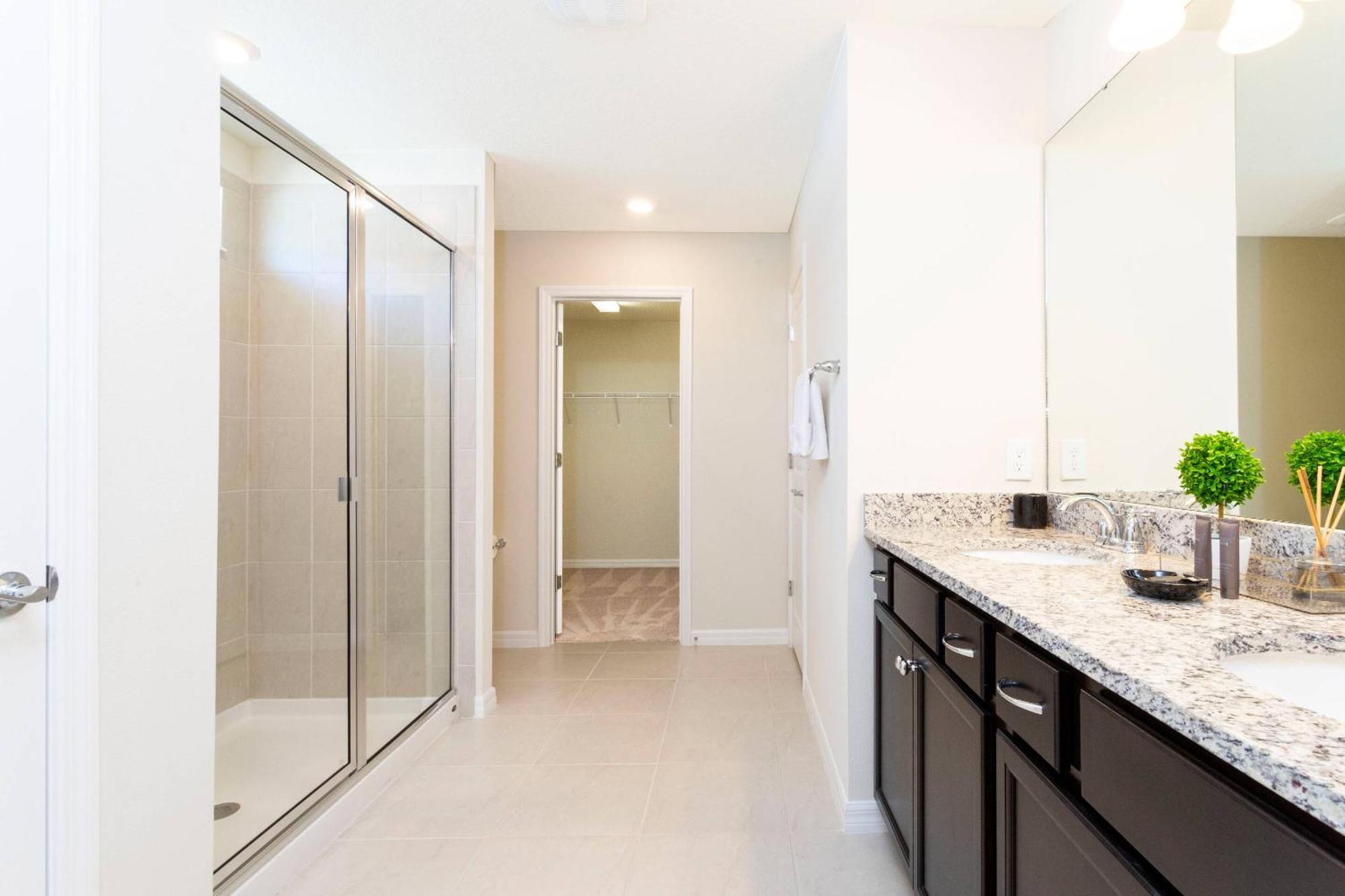 Dluxx Beautifull House In Amazing 2299 Holiday home Davenport