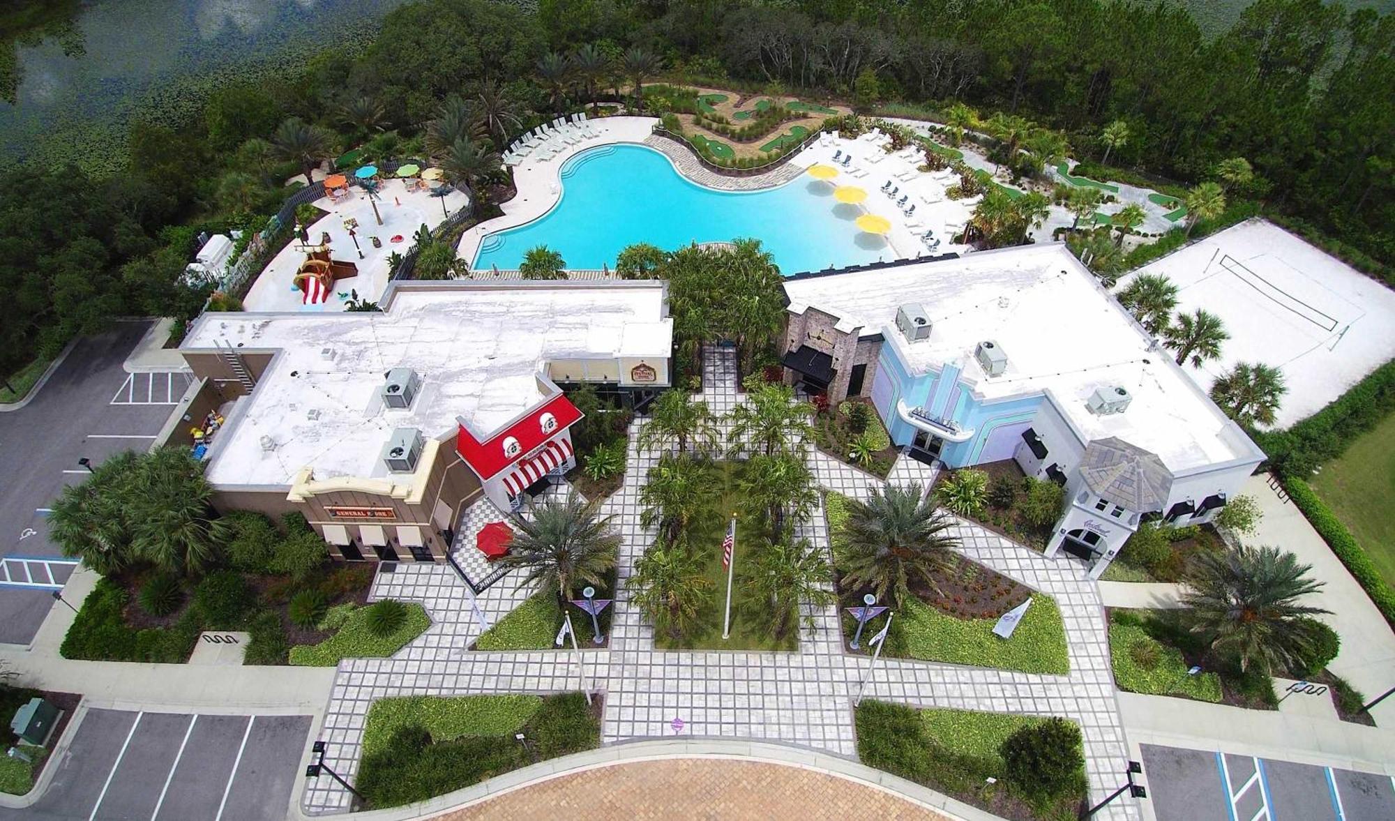Stunning 5 Bd W/ Pool Close To 174 * Davenport
