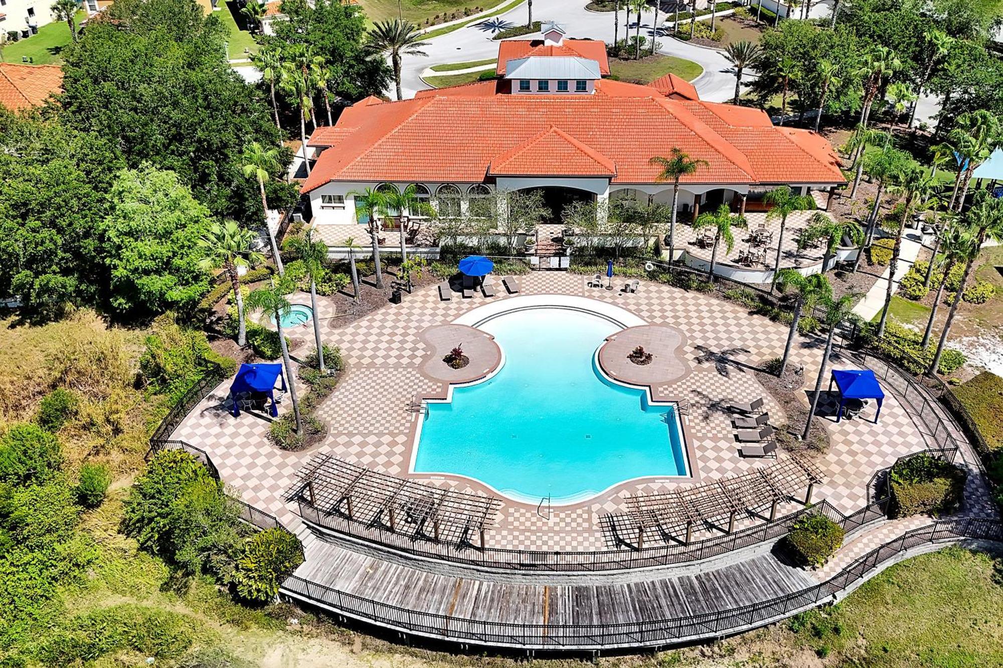 Stunning Aviana Resort: Pool, Game & Clubhouse Near Holiday home *