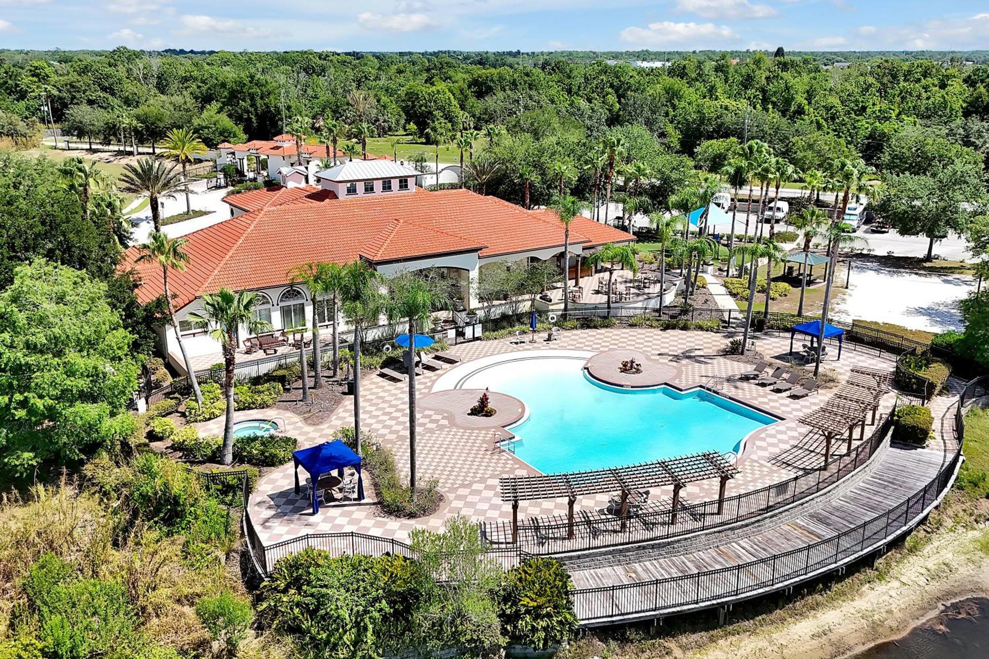 Holiday home Stunning Aviana Resort: Pool, Game & Clubhouse Near