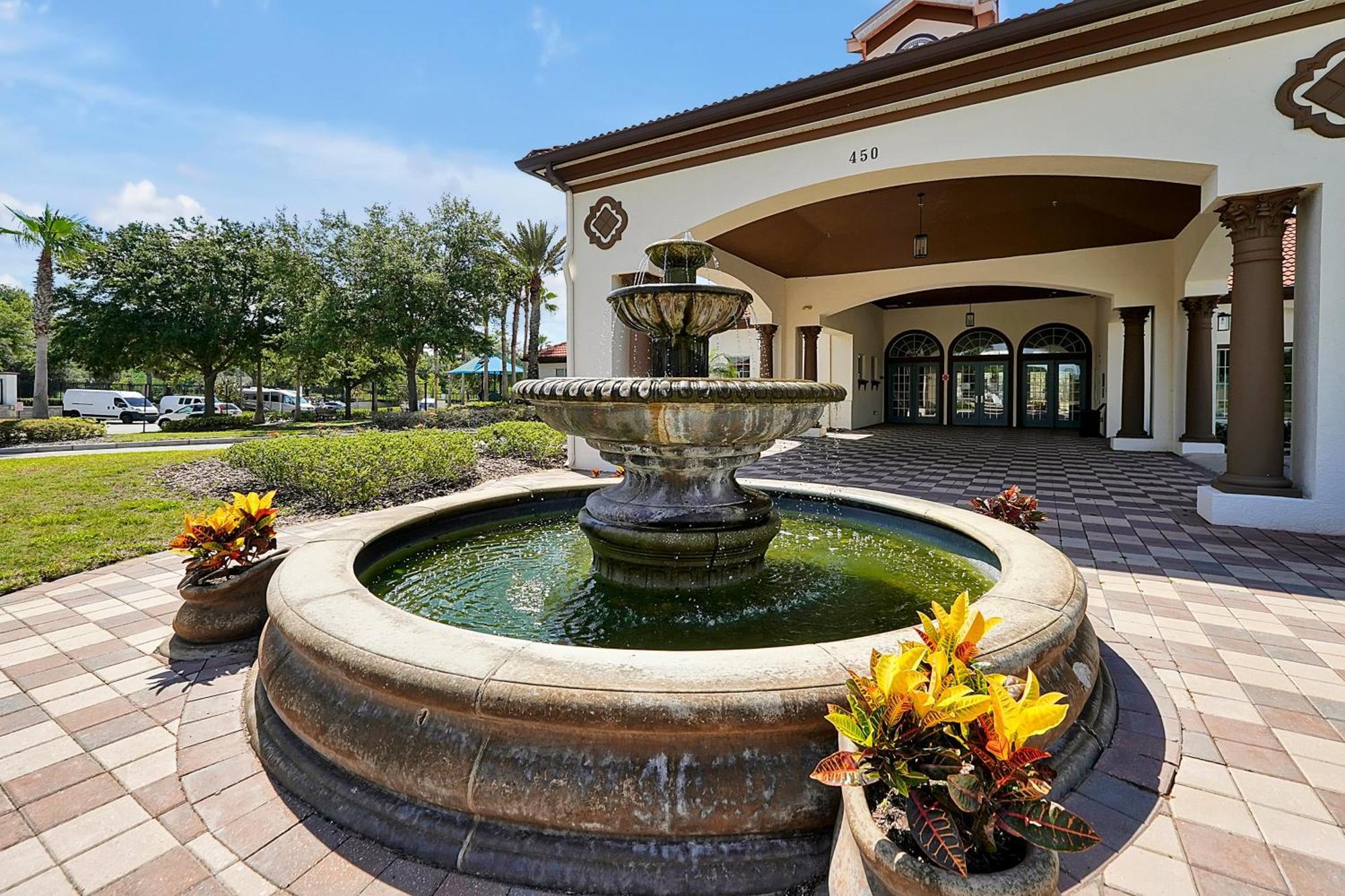 Stunning Aviana Resort: Pool, Game & Clubhouse Near * Davenport