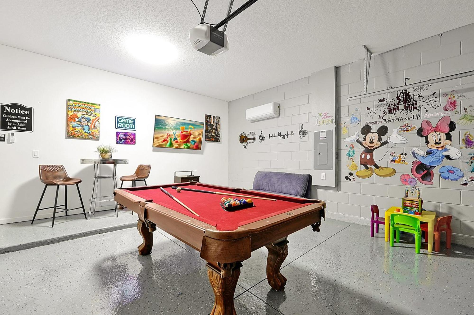Stunning Aviana Resort: Pool, Game & Clubhouse Near Holiday home