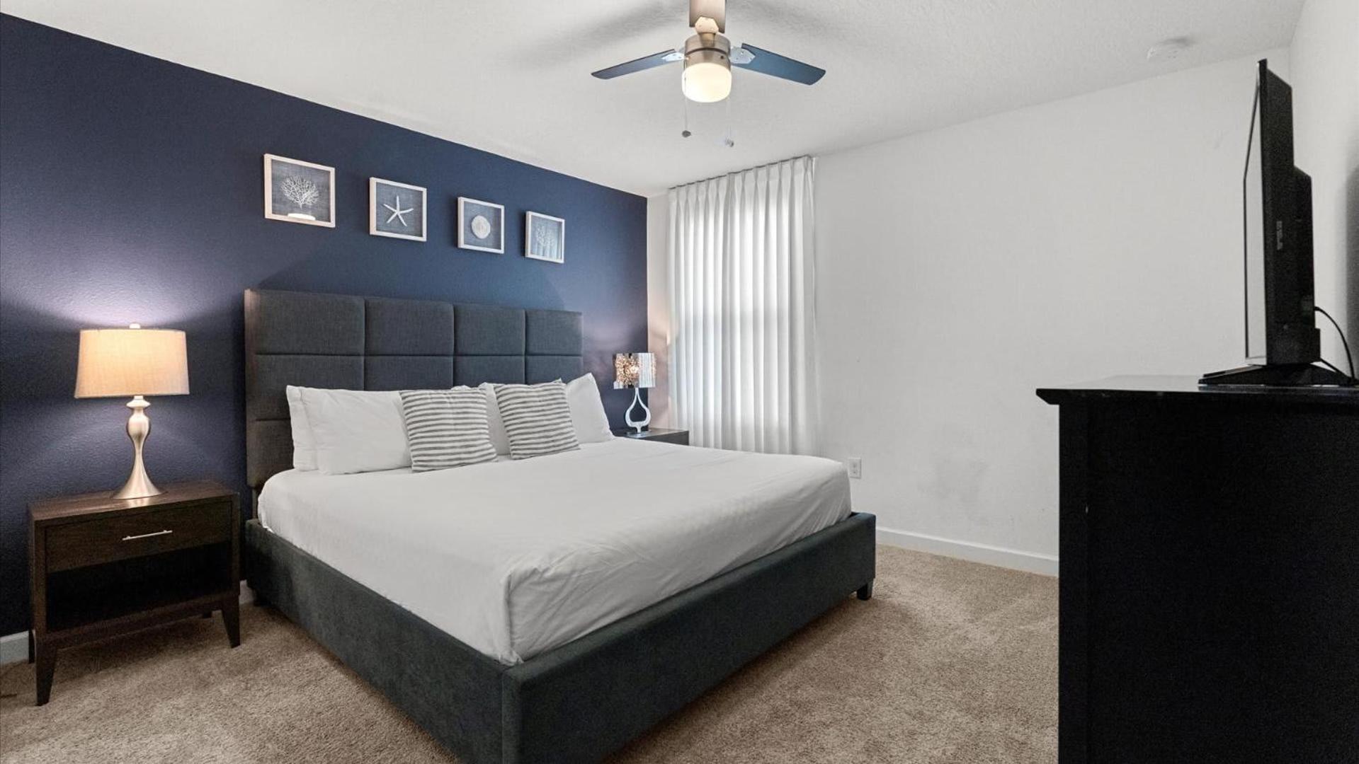 Upstay - Championsgate W Hot Tub-pool-cinema * Davenport