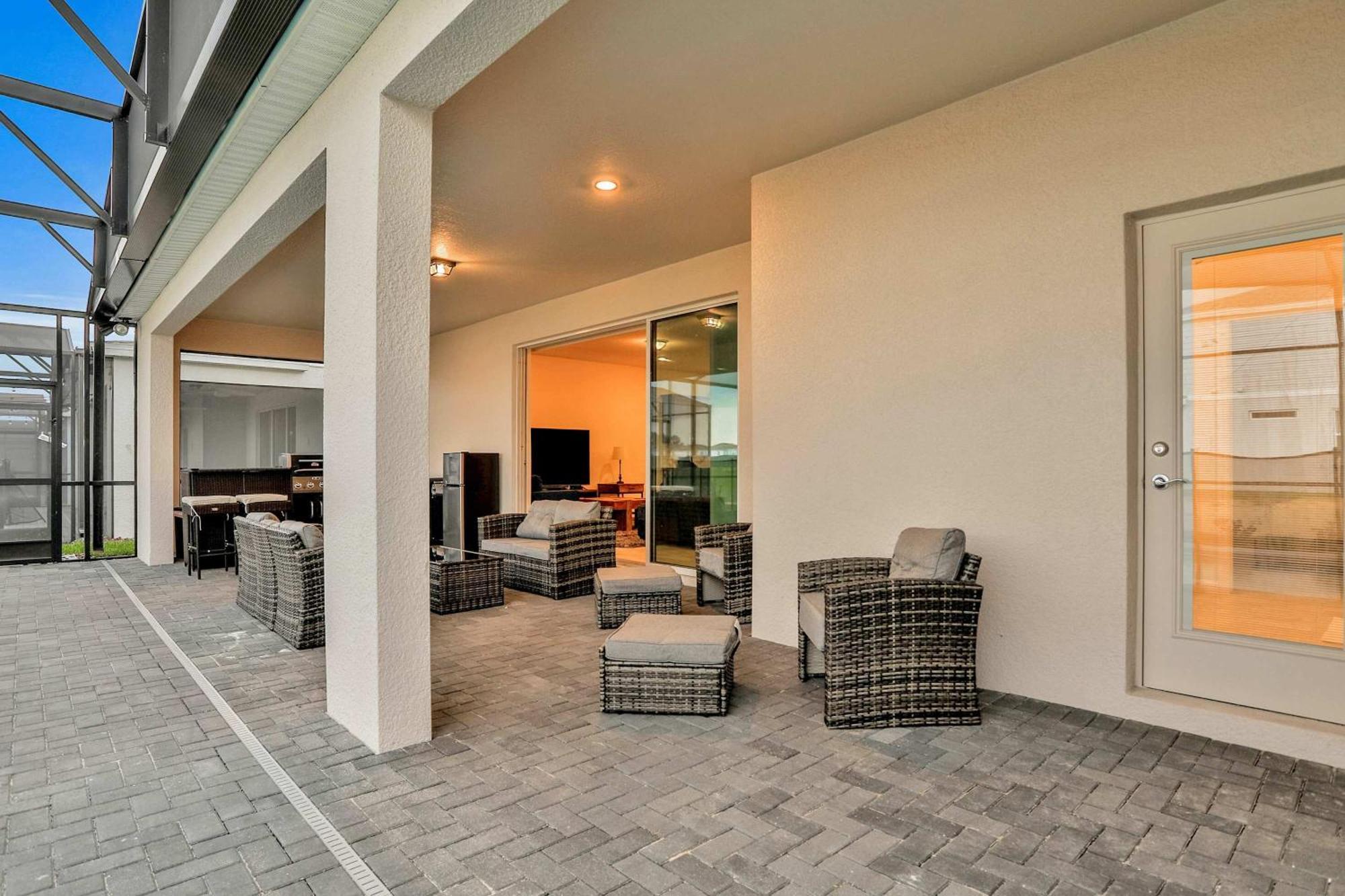 Magnificent 9br Getaway By W Pool Game Rm