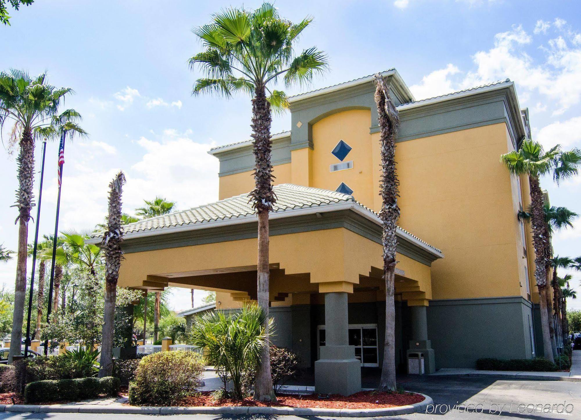 Hotel Galleria Palms Orlando - Free Theme Park Shuttles Four Corners