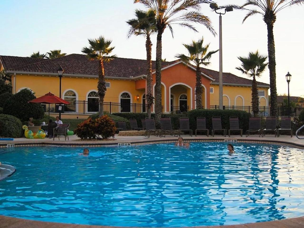 Regal Palms & 1215 Apartment Four Corners