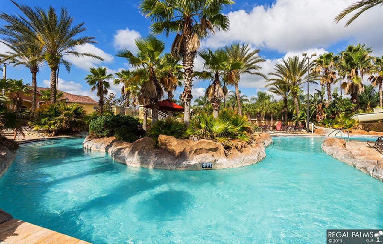 Regal Palms & 1215 * Four Corners