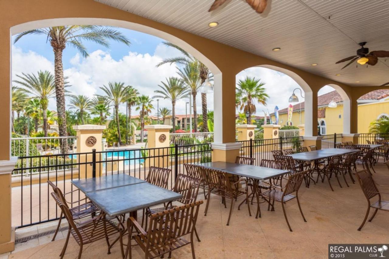 Regal Palms & 438 Apartment Four Corners