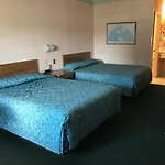 Flamingo Inn