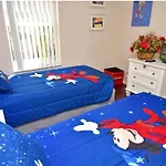 Relaxing Resort, Spacious Pool Near Disney