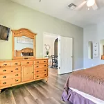 Updated Bahama Bay Condo Less Than 10 Mi To Disney!