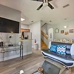 Sunny Resort Townhome About 9 Mi To Disney World!