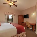 Beautiful Condo Near Disney World