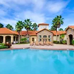 Vacation Fun Spot! Top Floor! Perfect For Families And Golfers!