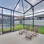 Spacious Resort Home With Pool - 11 Mi To Disney!