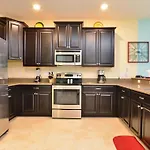 1424 Rolling Fairway