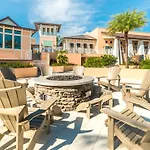 9038 Pelican Cove
