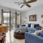 2302 Silver Palm # 103