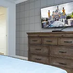 Gorgeous 4Bd With Pool At Storey Lake Resort 4475