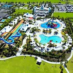 Beautiful Home Near Disney With Private Pool & Encore Resort Water Park Access - 300B