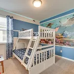 Spacious Home With Heated Pool About 8 Mi To Disney!