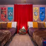 Free Resort- 10 Bed- Game Room- Movie Theater 4117