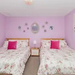 Luxury 9 Bed Villa Jungle Bedroom W Slide Gameroom