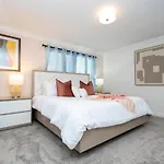 Marvelous 4Bd W Pool Close To Disney At Storey Lake 2629