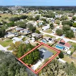 Sunshine Retreat: Villa W /Pool & Close To Disney