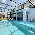 - Great Value- Pool, Free Spa Heat.