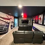 Awesome 9Br Villa By Disney W Theater Pool Games